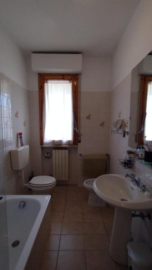 La Casa Dei Viaggiatori - Viareggio - Posto Auto Gratuito Apartment Luaran gambar